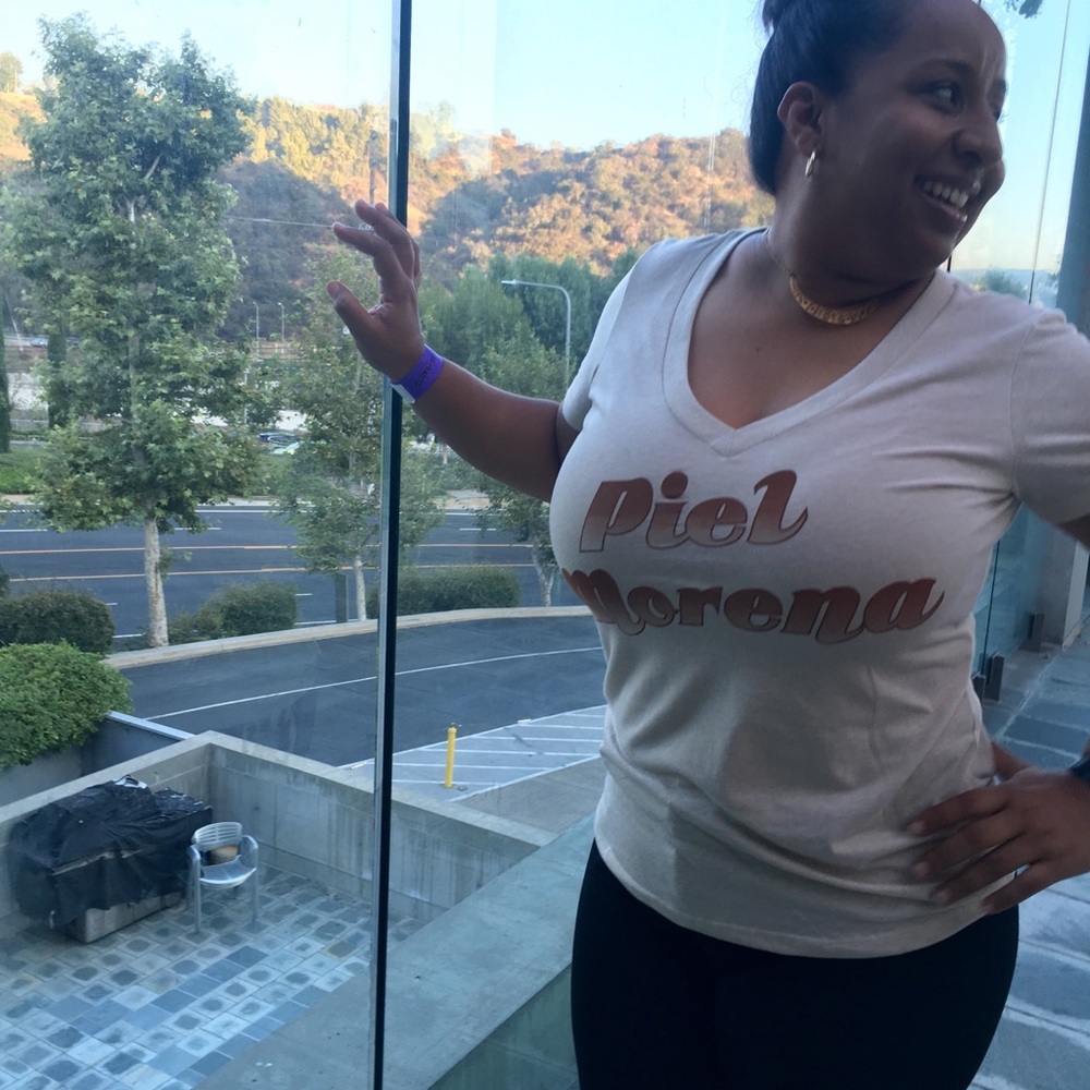 Original Design PIEL MORENA Spanish T-shirt Latina